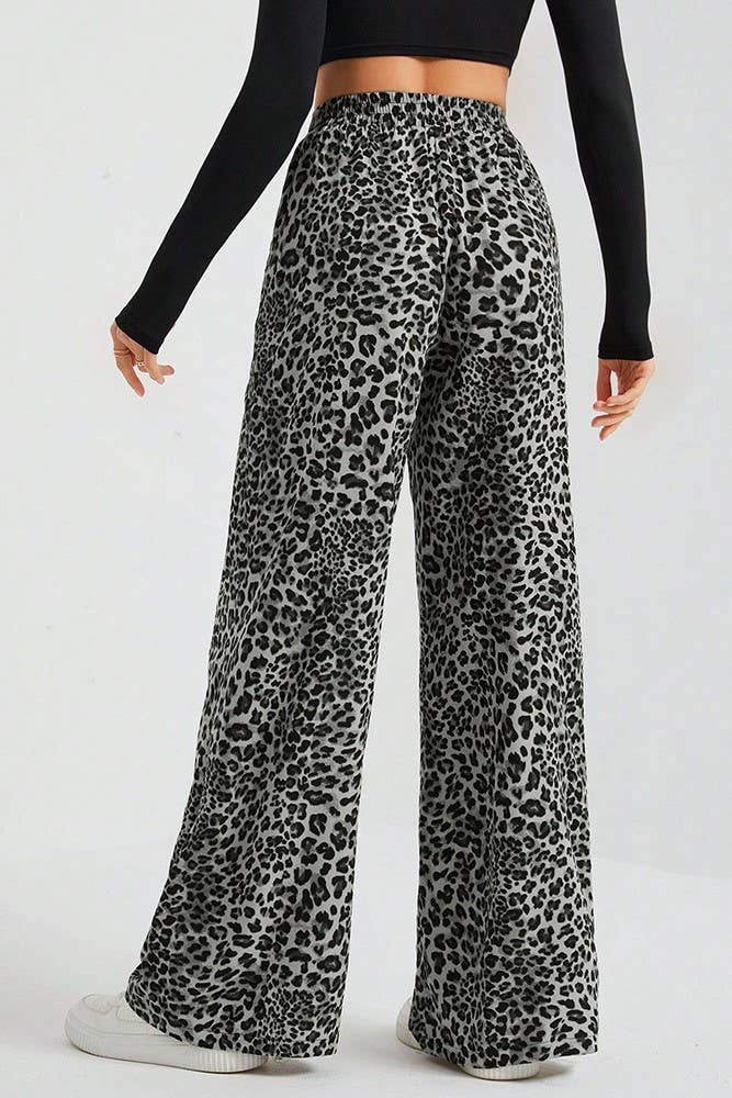 Viral trendy versatile High rise Leopard pants