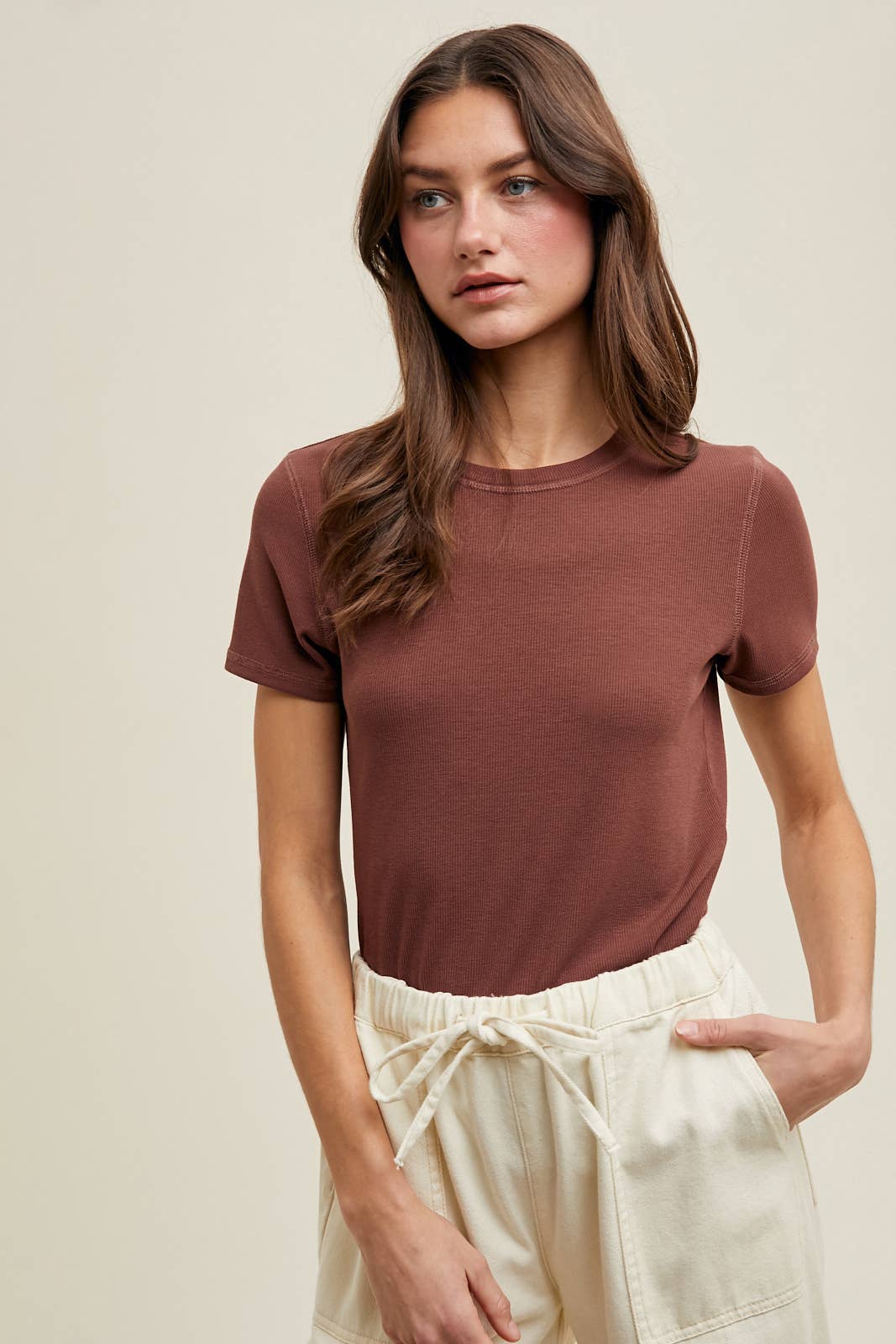 RIBBED KNIT BASIC T-SHIRT