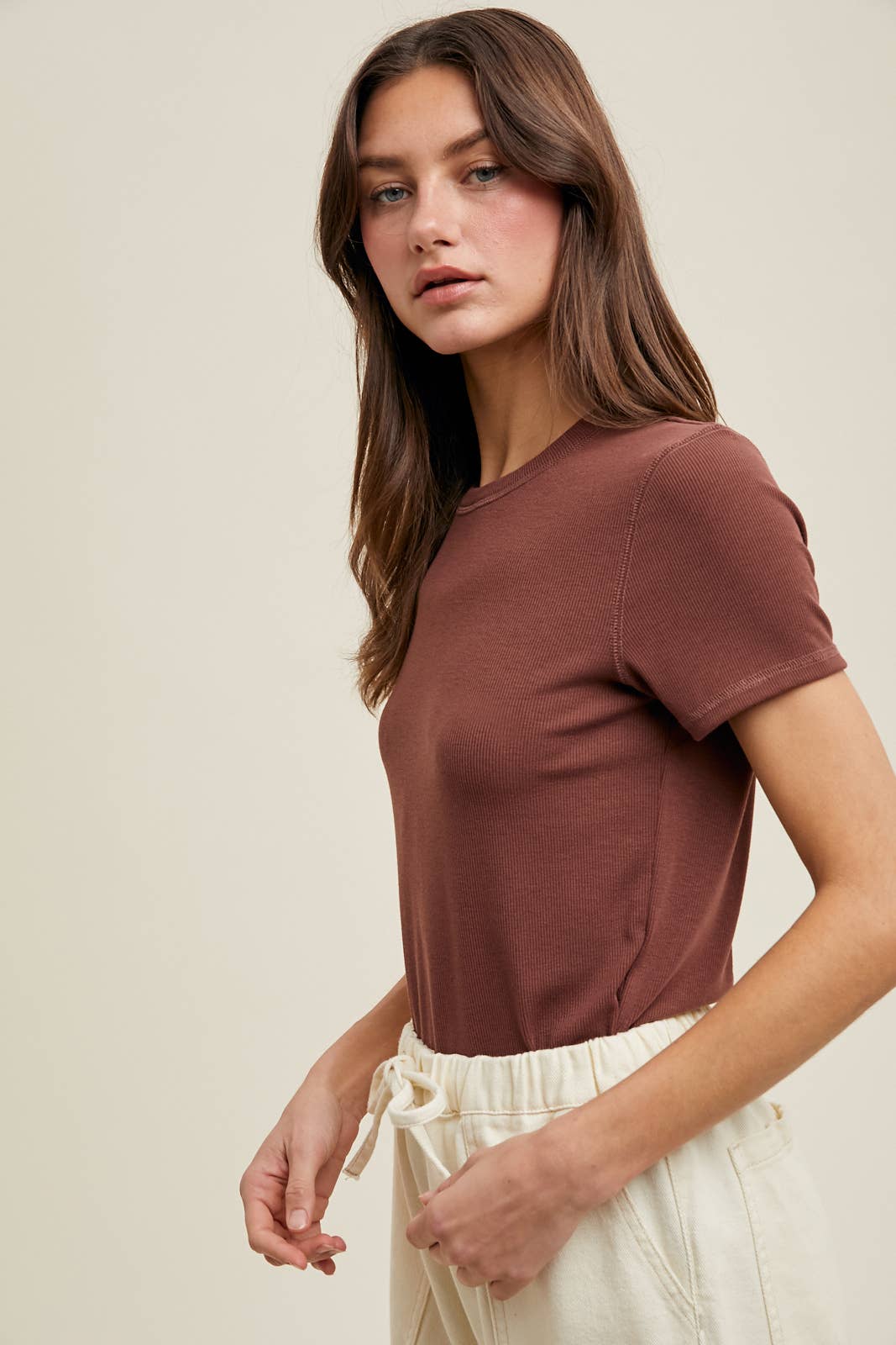 RIBBED KNIT BASIC T-SHIRT