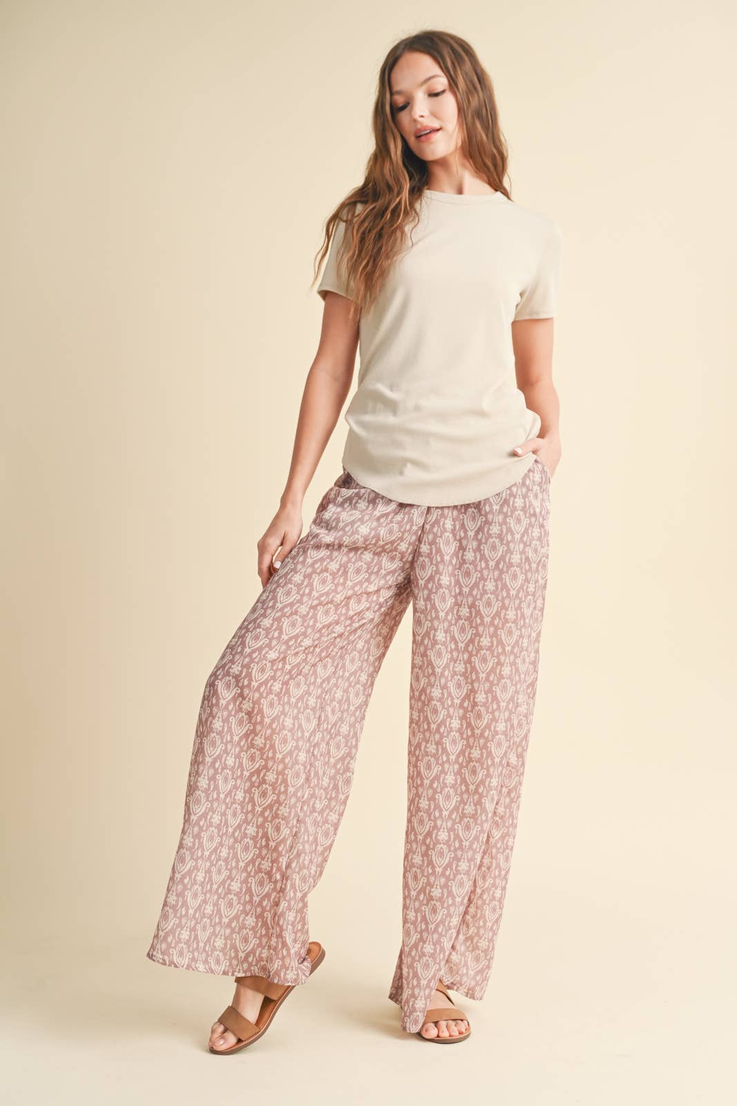 RIBBED KNIT BASIC T-SHIRT