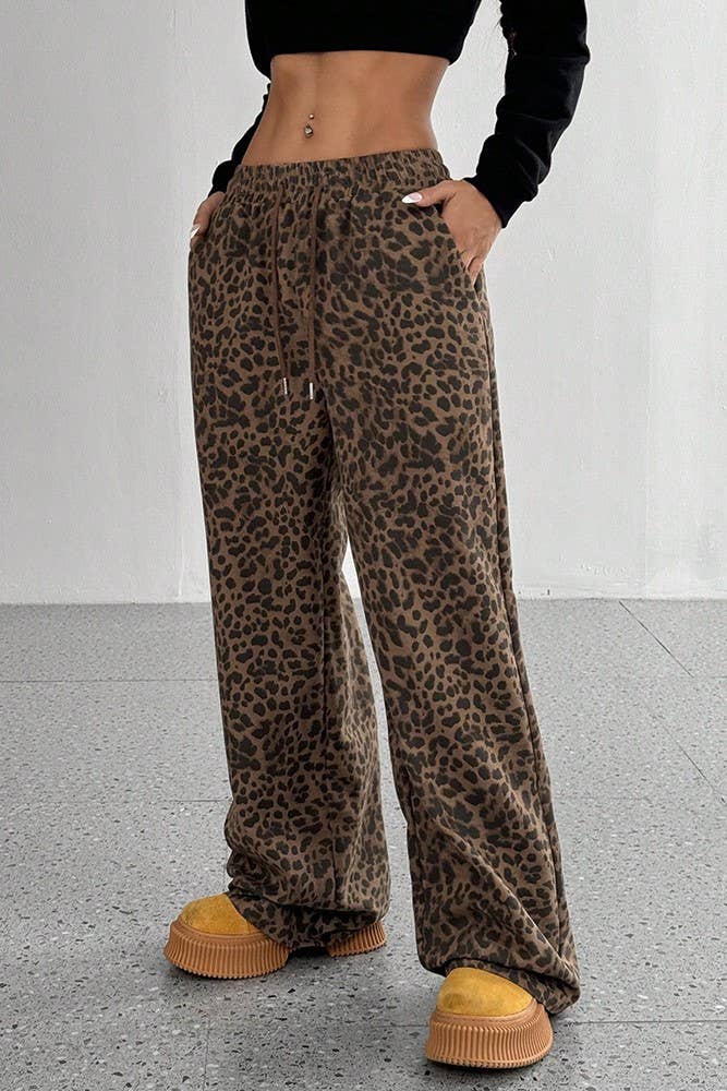 Viral trendy versatile High rise Leopard pants