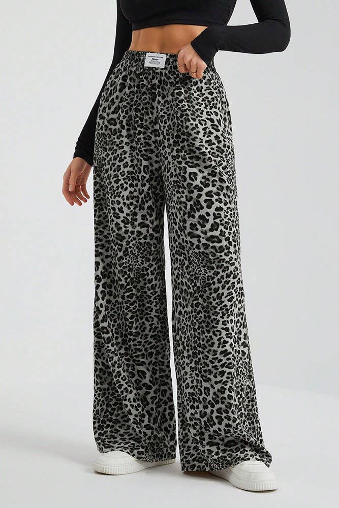 Viral trendy versatile High rise Leopard pants
