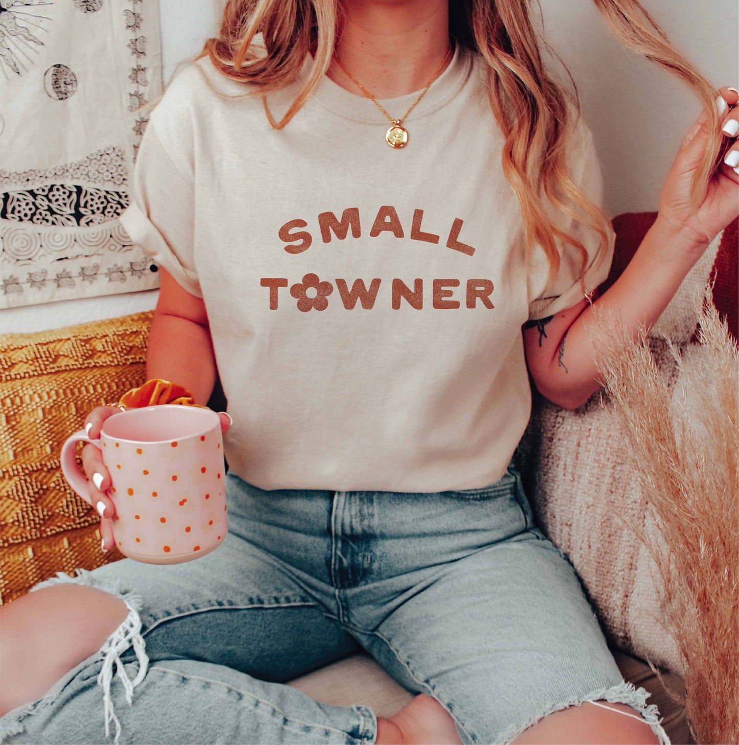 SMALL TOWNER Graphic T-Shirt