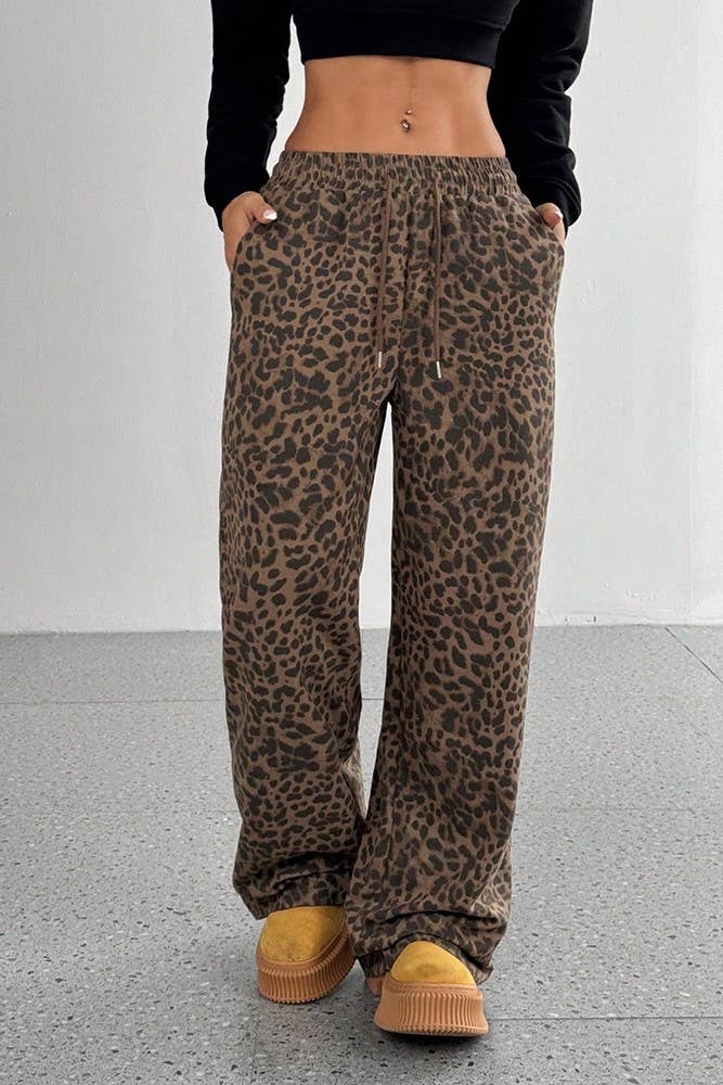 Viral trendy versatile High rise Leopard pants